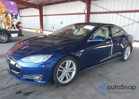 2015 Tesla Model S 70D/85D/P85D z USA, uszkodzony, nr VIN 5YJSA1S27FF085312